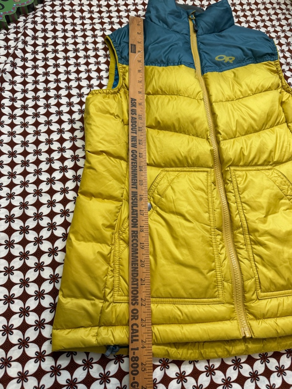 Outdoor Research Puffer Vest in Mustard and Teal - Picture 4 of 9